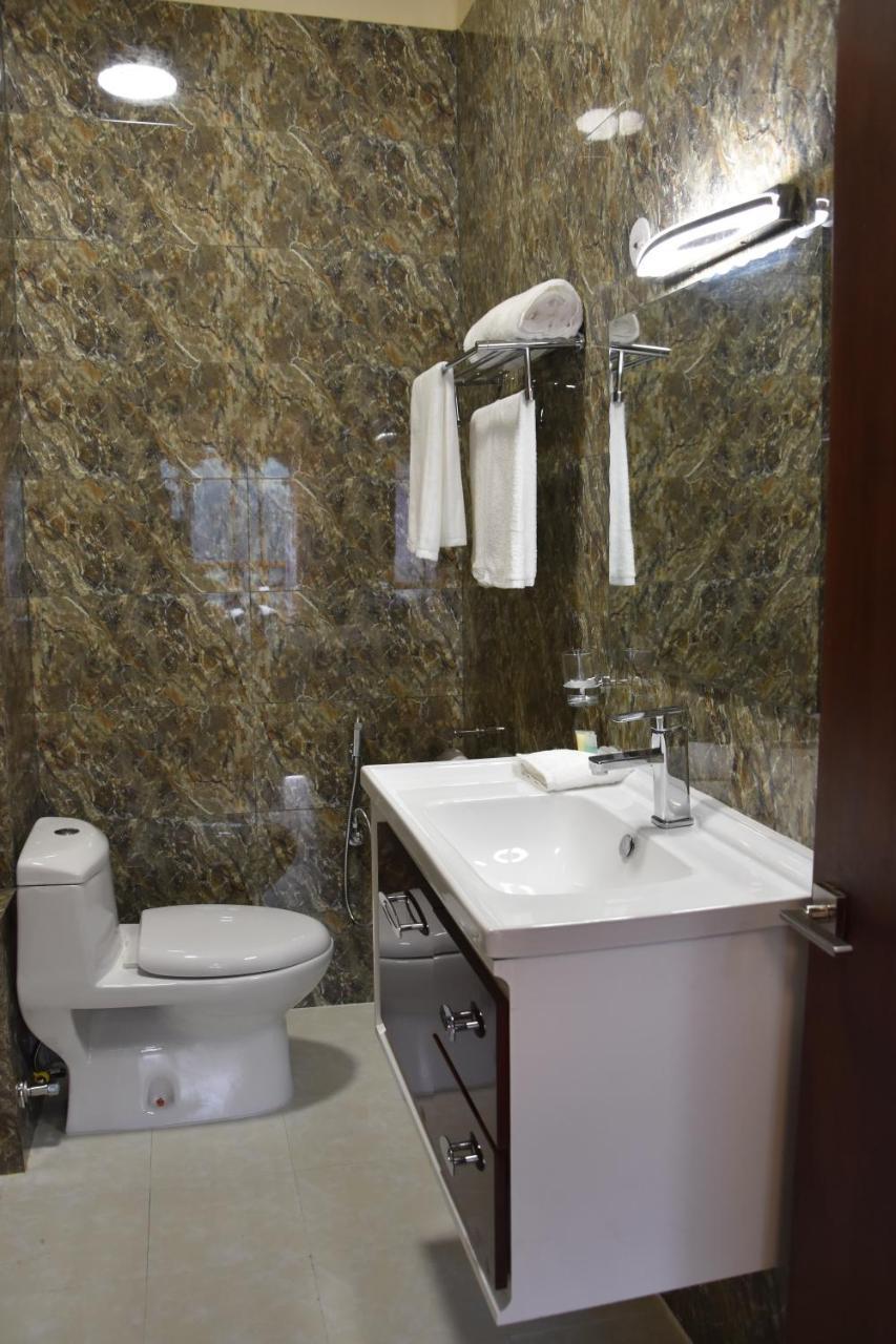 Legphel hotel Phuntsholing Buitenkant foto
