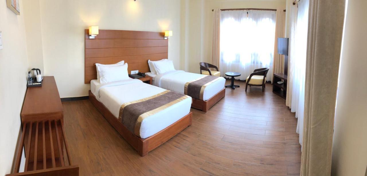 Legphel hotel Phuntsholing Buitenkant foto
